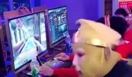 紧跟吃瓜潮流,揭秘网络吃瓜群众的狂欢盛宴