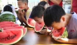 伍姑娘吃瓜,揭秘娱乐圈幕后故事