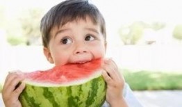 活宝吃瓜,揭秘娱乐圈的甜蜜与苦涩