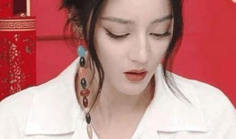 吃瓜说热巴,揭秘娱乐圈女神的幕后故事