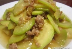 瓜烧了可以吃吗,瓜烧了还能食用吗？揭秘瓜类烹饪的奥秘