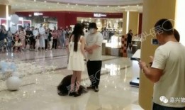 吃瓜商场裸奔,商场裸奔事件引发社会热议