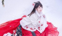 逆水寒吃瓜美女,揭秘吃瓜美女生存法则